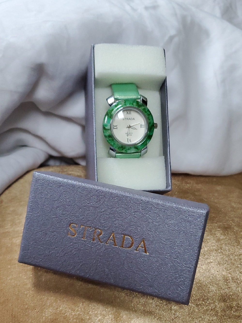 Strada Green Marble Resin Bezel Watch with White Dial